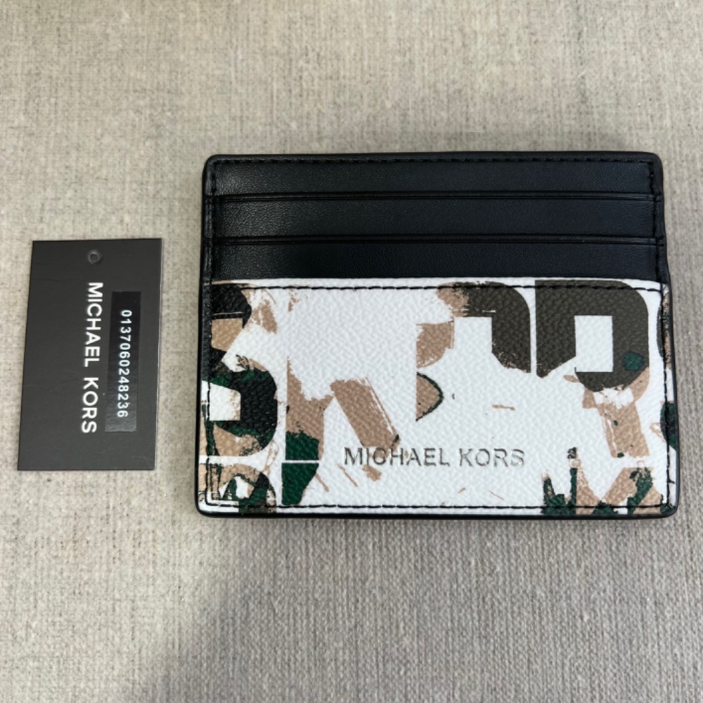 🎁 MICHAEL KORS Cooper Graphic Logo Tall Card Case - Picture 4 of 8